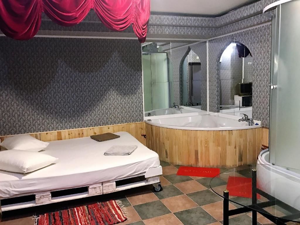 Отель Mamba Hotel Днепр